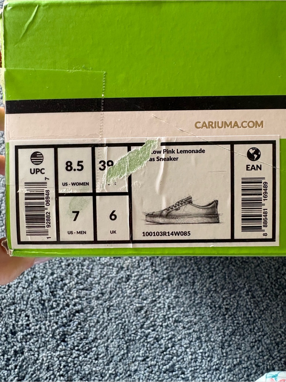 Cariuma The OCA Pink Lemonade Sneakers NWT - Picture 9 of 9